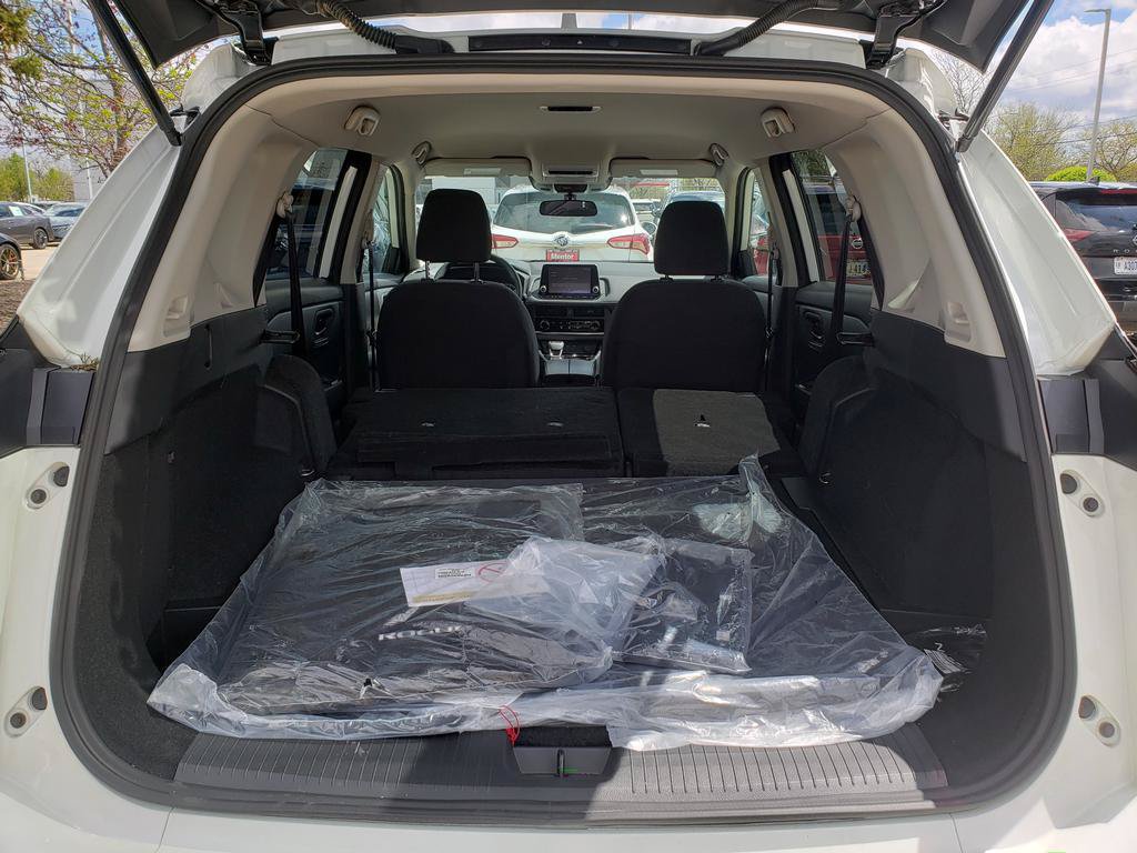 Certified 2025 Nissan Rogue S AWD/4WD image 8