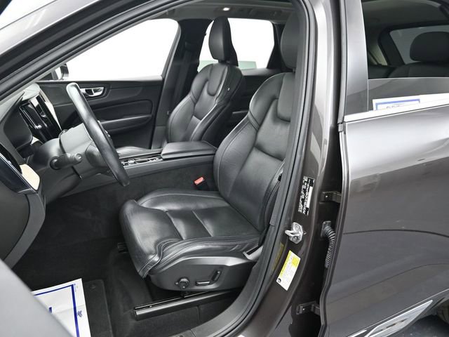 Used 2022 Volvo XC60 B5 Inscription w/ Advanced Package image 10