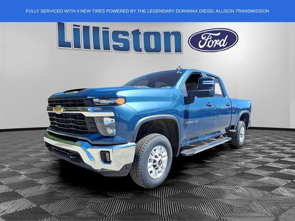Used 2025 Chevrolet Silverado 2500 LT w/ Convenience Package image 5