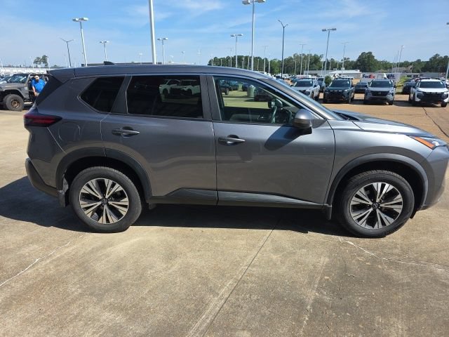 Used 2023 Nissan Rogue SV FWD image 10