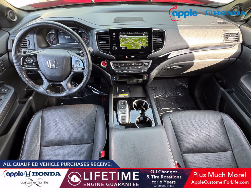 Used 2024 Honda Passport Black Edition image 17