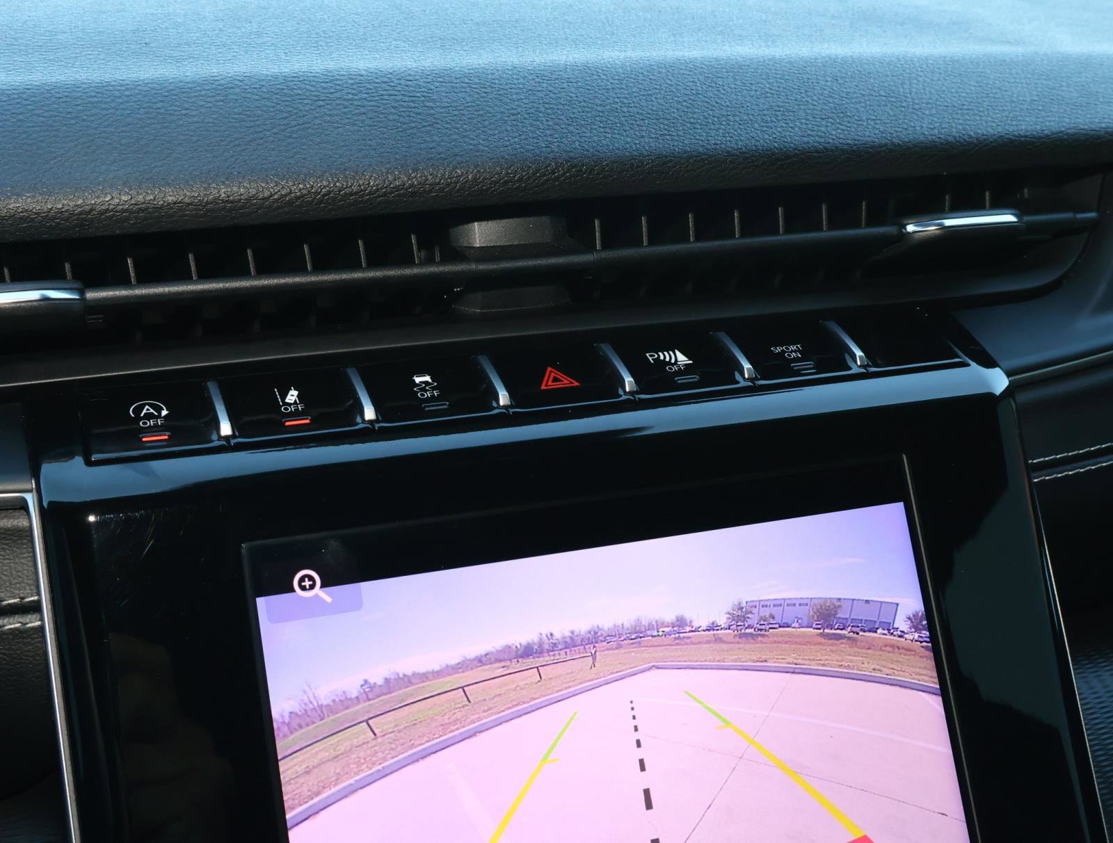 Used 2025 Jeep Grand Cherokee L Altitude image 30