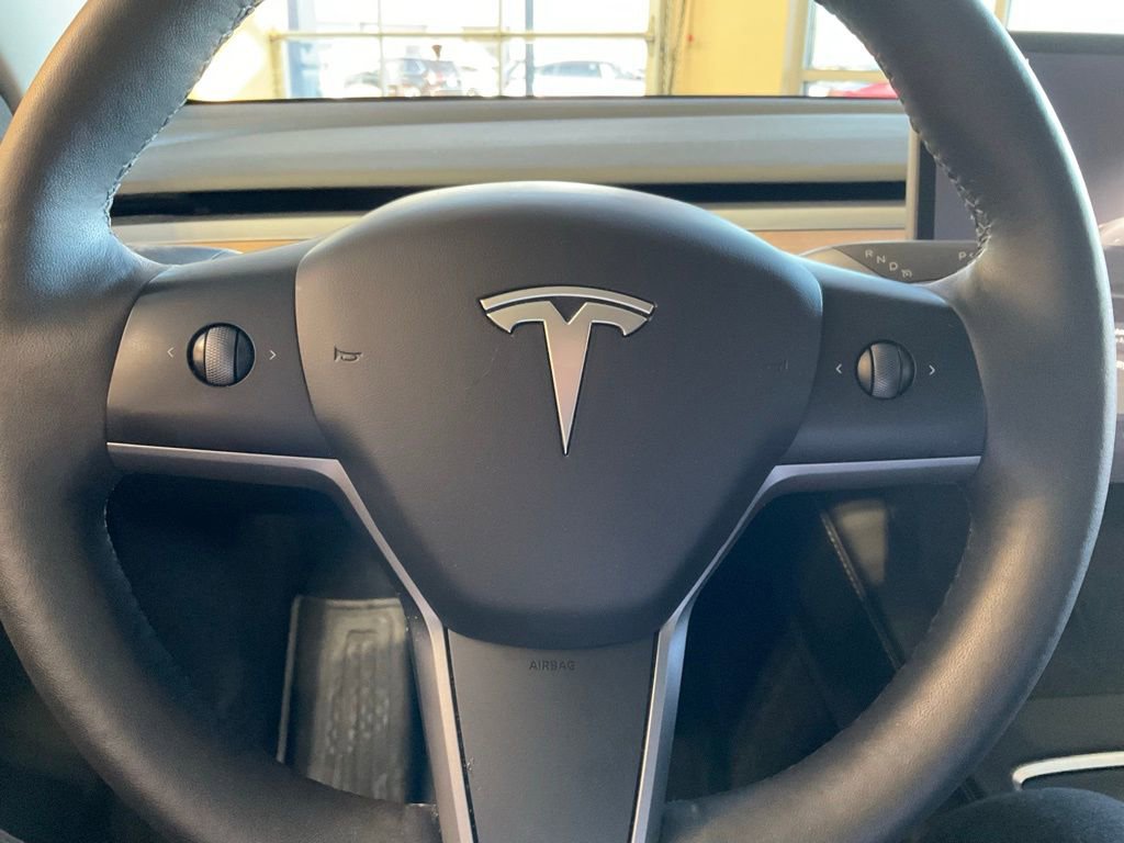 Used 2023 Tesla Model Y Long Range image 11