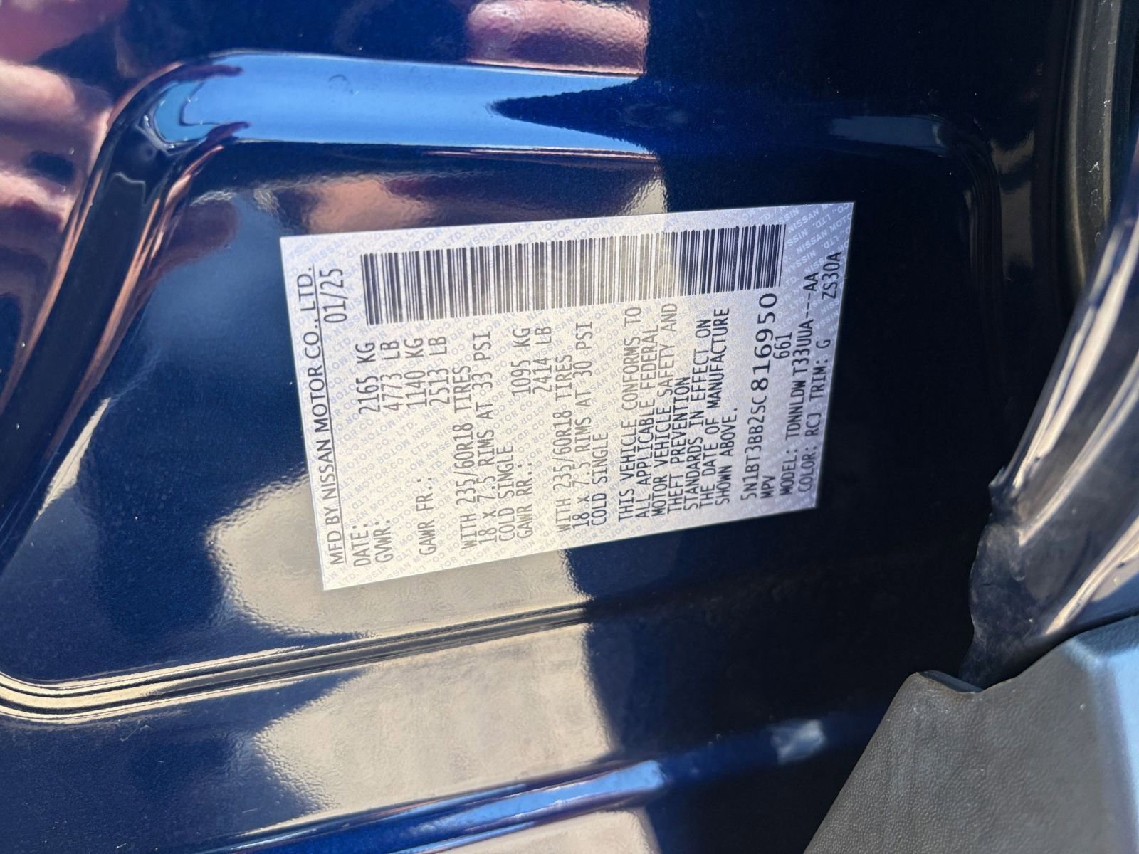 Used 2025 Nissan Rogue SV AWD/4WD image 31