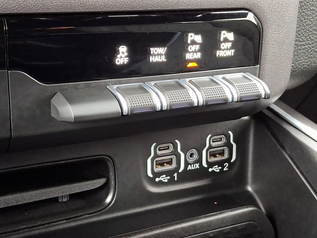 Used 2022 RAM 1500 Big Horn AWD/4WD image 25