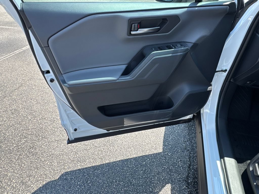 New 2026 Toyota RAV4 SE AWD/4WD image 10