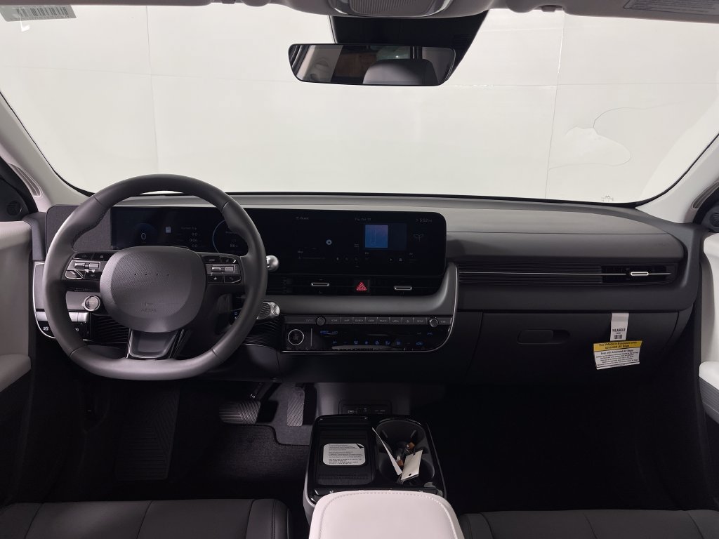 New 2027 Hyundai Ioniq 5 SEL RWD image 15