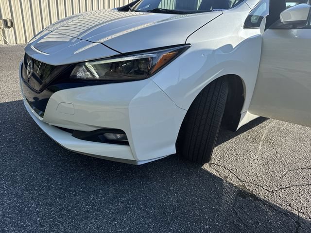 Certified 2024 Nissan Leaf SV Plus FWD image 31