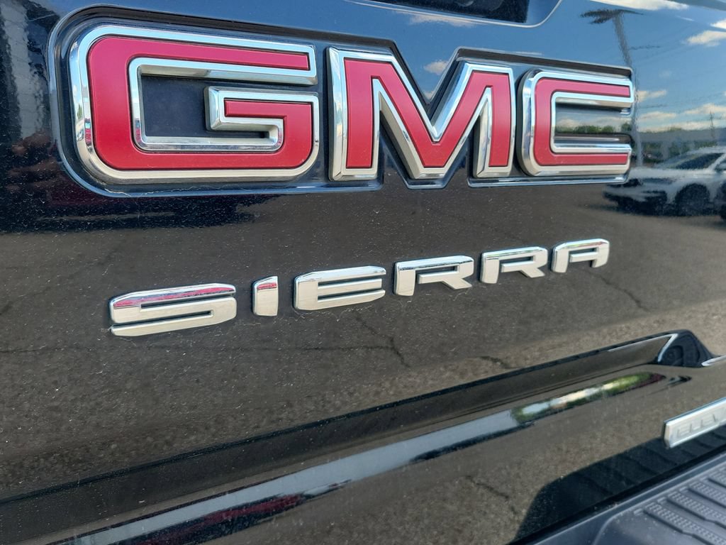 Used 2020 GMC Sierra 1500 Elevation w/ Elevation Value Package AWD/4WD image 7