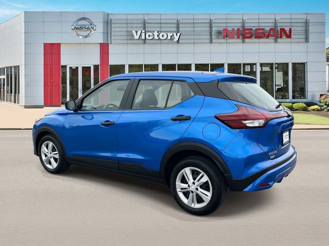 Certified 2025 Nissan Kicks Play S FWD image 6
