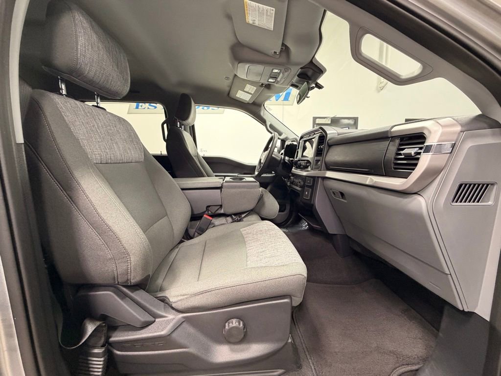 Used 2023 Ford F150 XLT w/ Trailer Tow Package image 18