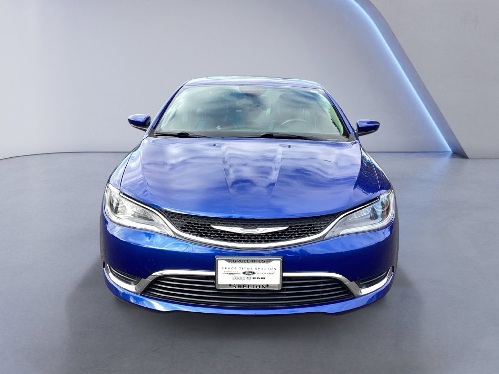 Used 2016 Chrysler 200 Limited w/ Anniversary Edition FWD image 8