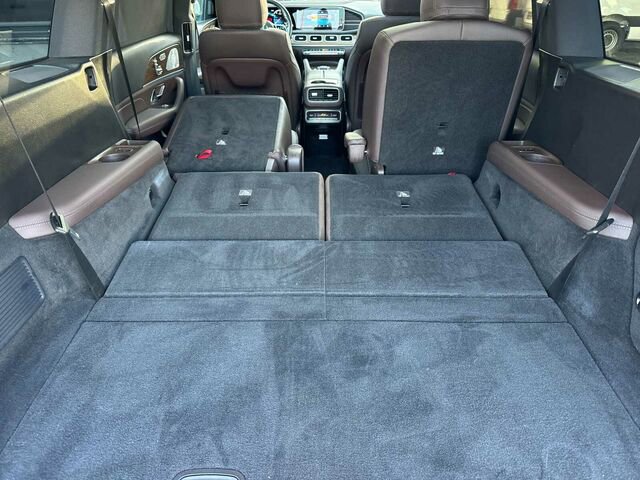 Used 2021 Mercedes-Benz GLS 450 4MATIC image 20