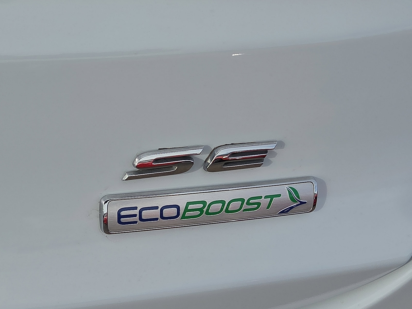 Used 2020 Ford Fusion SE image 7