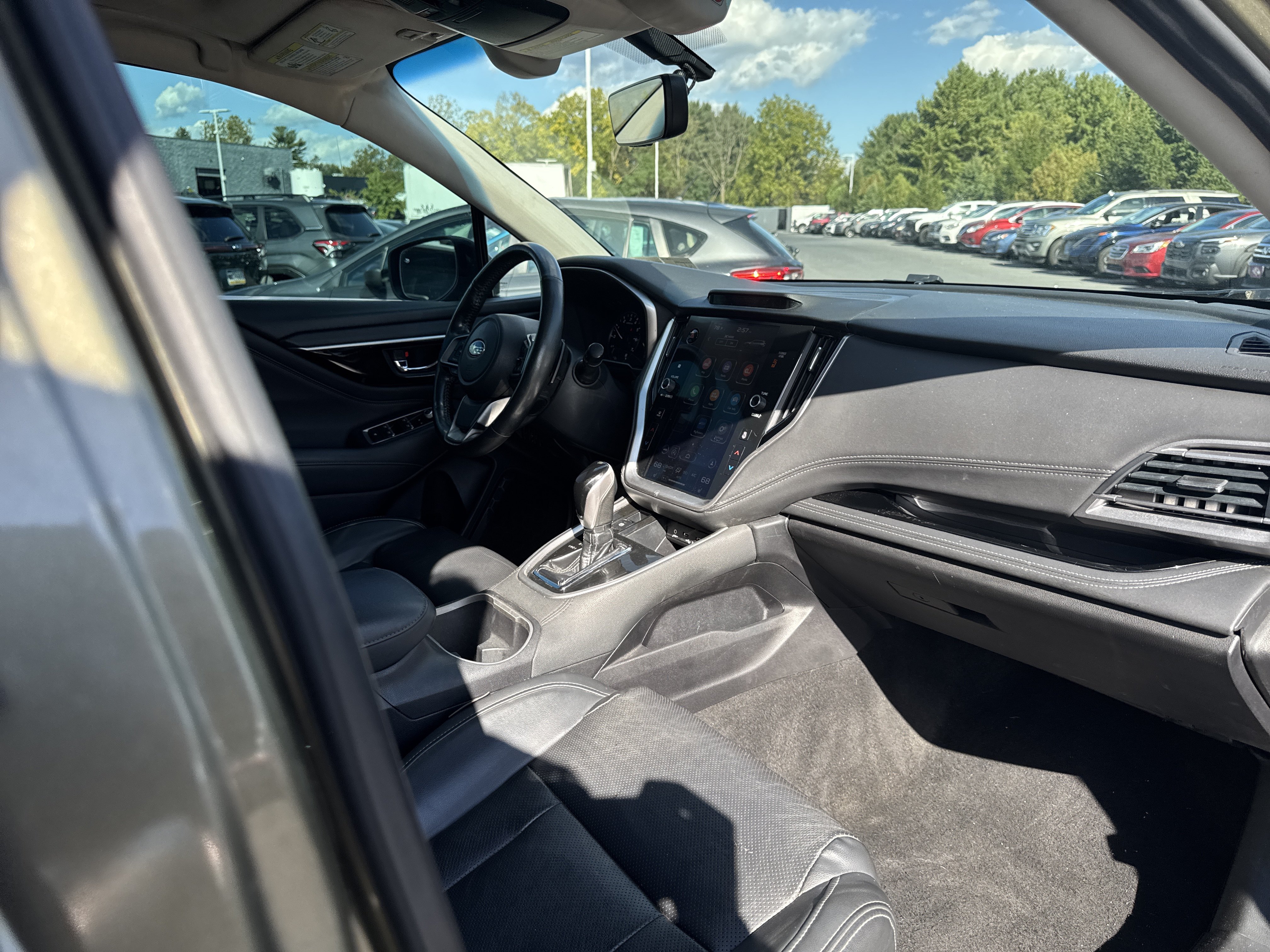 Used 2020 Subaru Outback Limited AWD/4WD image 18