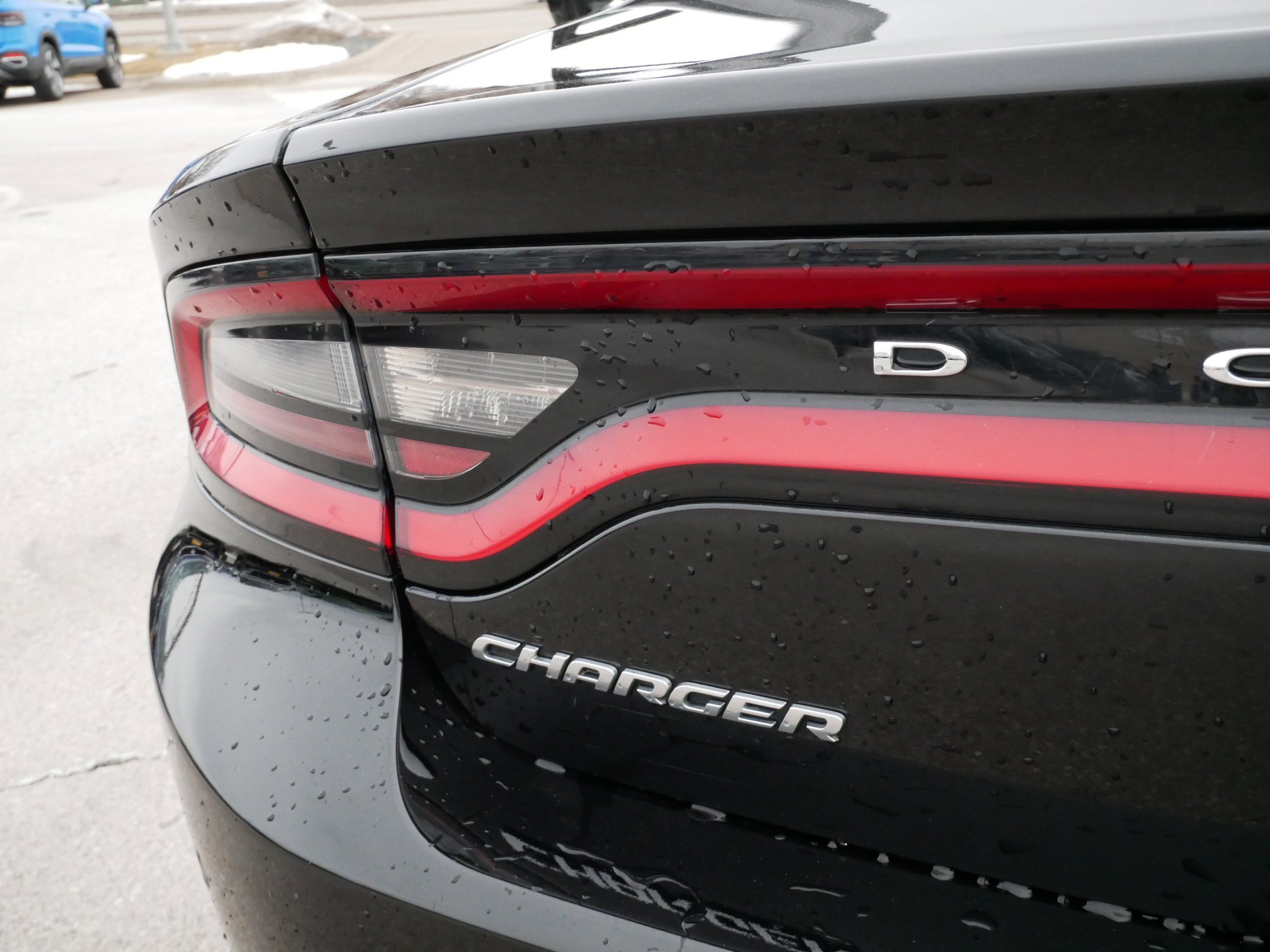 Used 2019 Dodge Charger SXT image 17