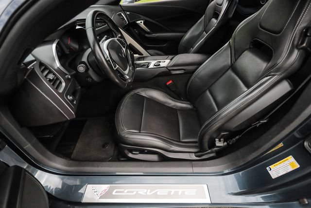 Used 2019 Chevrolet Corvette Stingray Coupe w/ 1LT RWD image 68