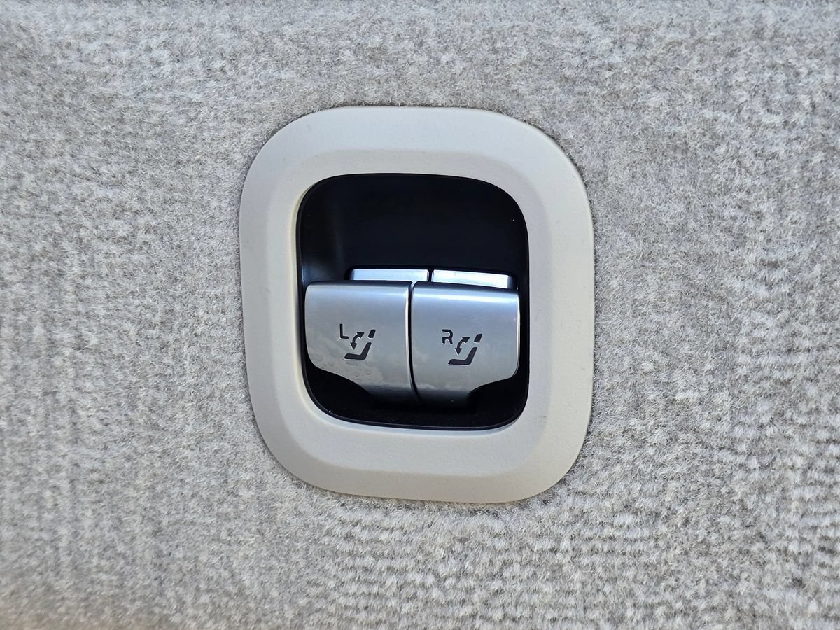Used 2023 Mercedes-Benz EQS 580 4MATIC SUV image 86