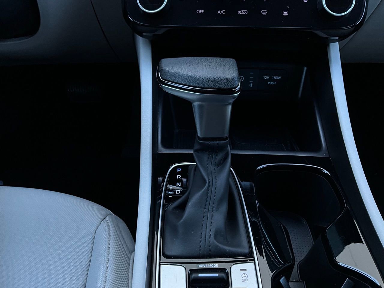 Used 2025 Hyundai Tucson SEL image 24