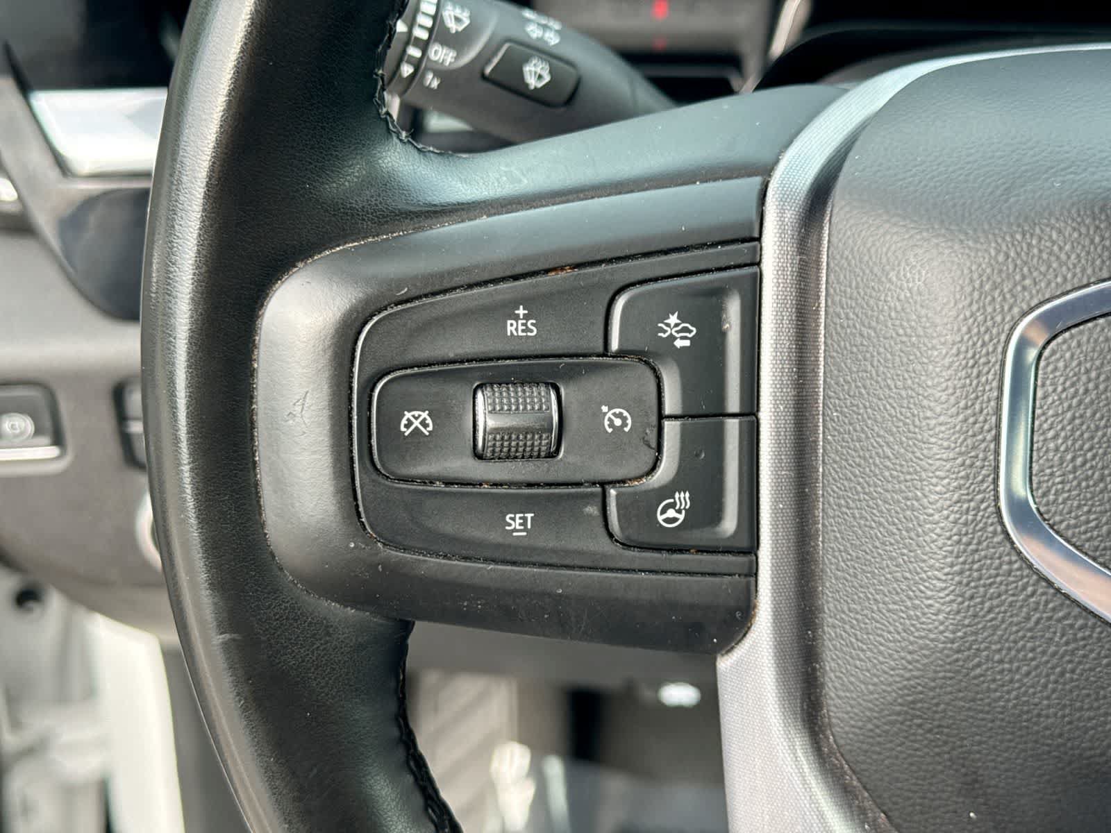 Used 2025 GMC Sierra 1500 SLT AWD/4WD image 30