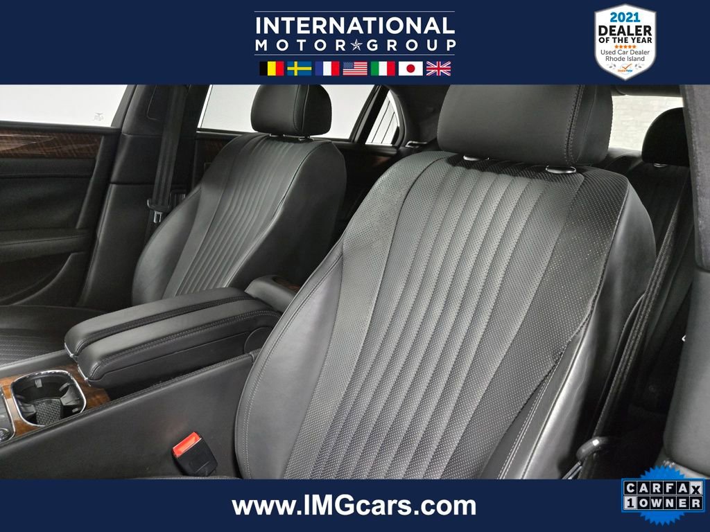 Used 2018 Bentley Flying Spur V8 AWD/4WD image 12