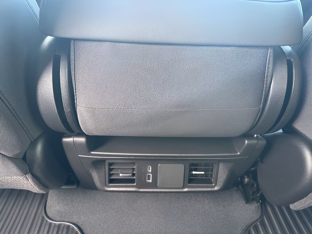 Used 2026 Chevrolet Silverado 1500 Custom RWD image 14