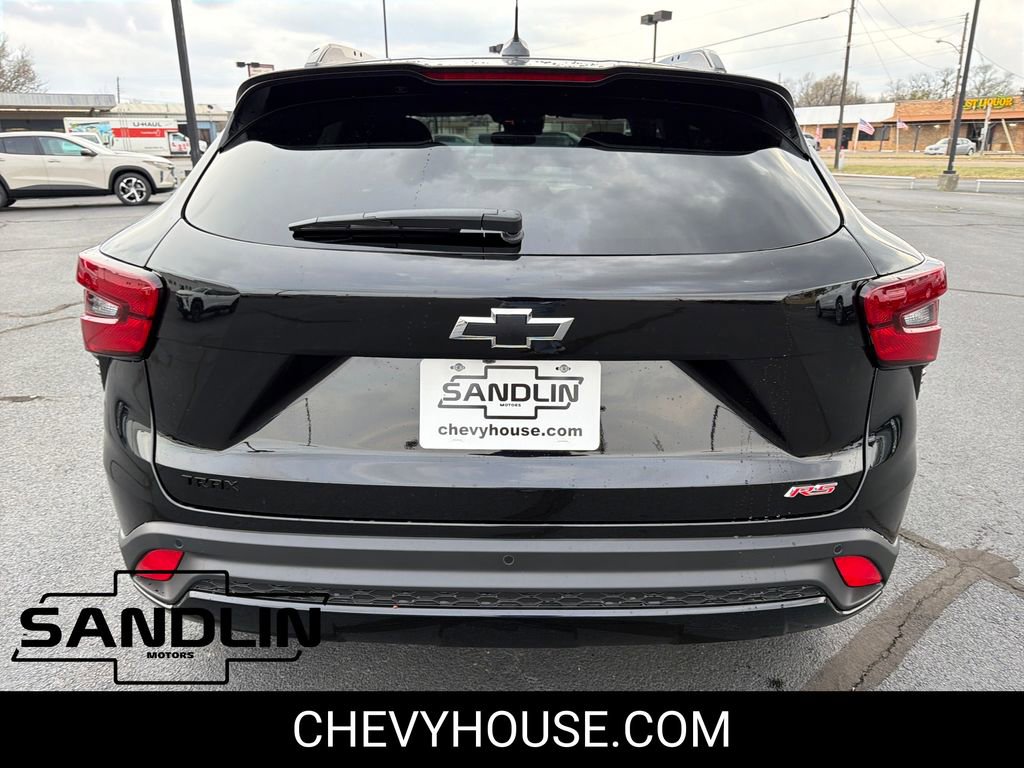 New 2026 Chevrolet Trax RS w/ Sunroof Package image 8