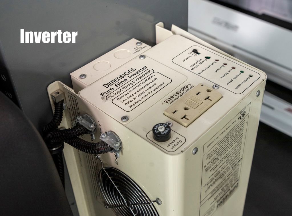 Used 2016 Ford Transit Connect XL image 19