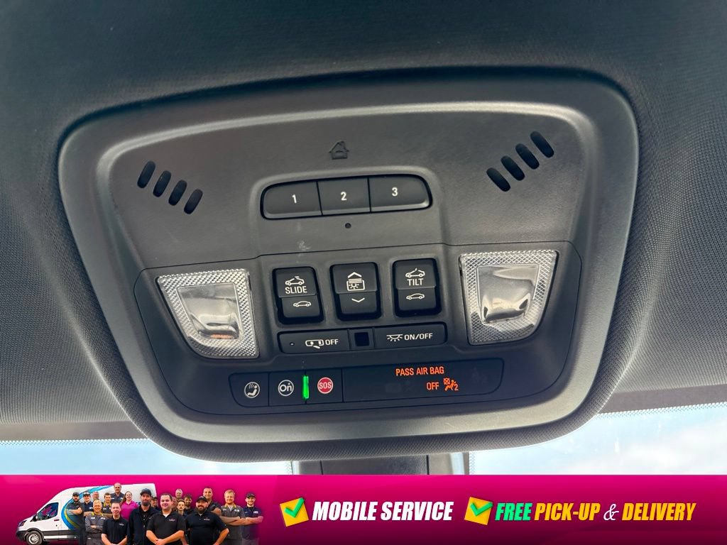 Used 2022 Chevrolet Traverse Premier w/ Redline Edition AWD/4WD image 21