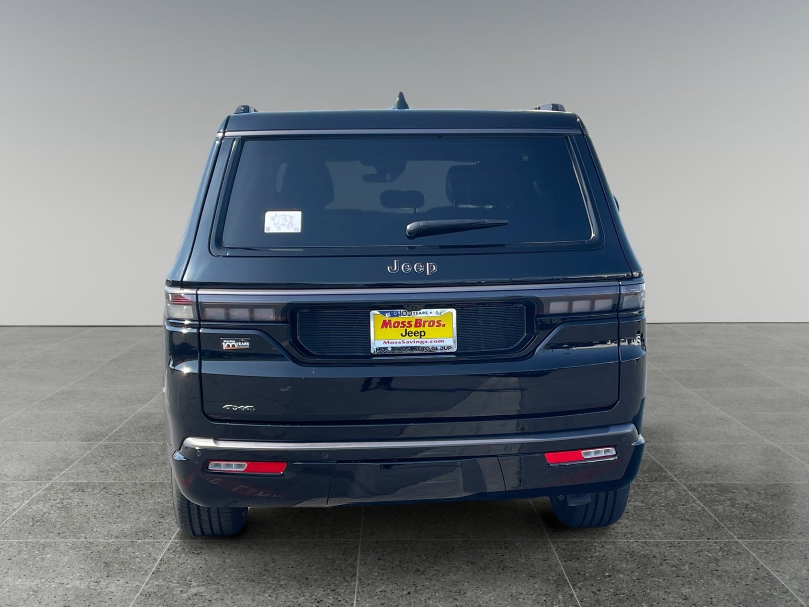 New 2026 Jeep Grand Wagoneer Limited AWD/4WD image 4