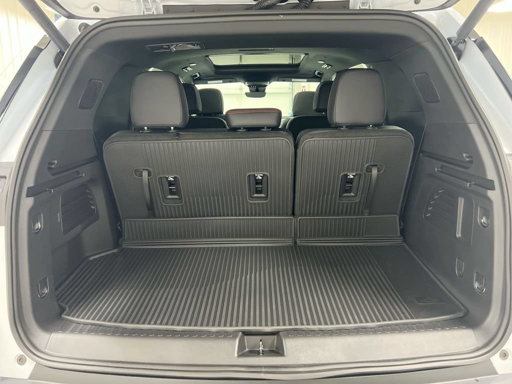 New 2026 Chevrolet Traverse Z71 w/ Enhanced Driving Package AWD/4WD image 26