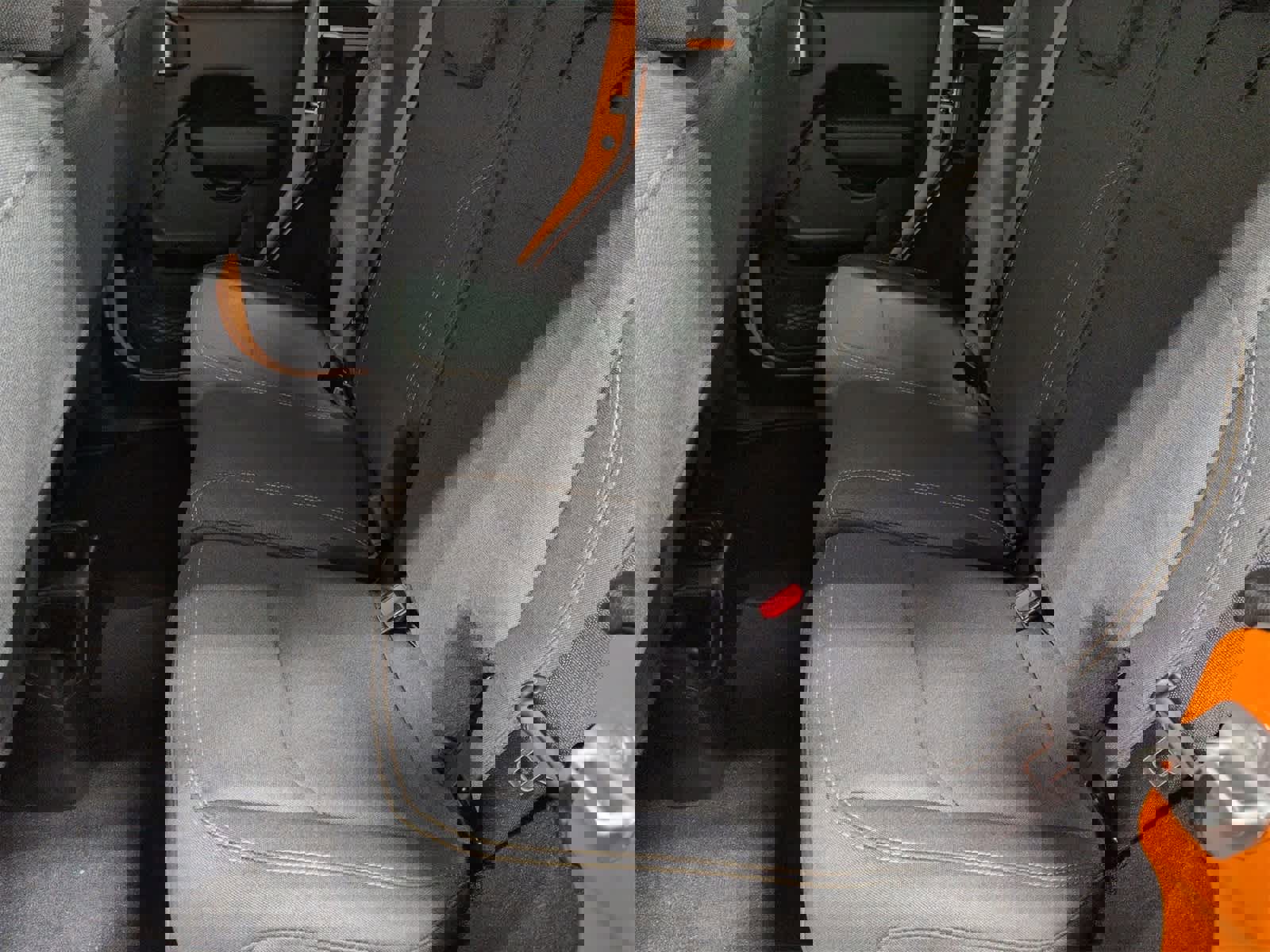 Used 2025 Jeep Wrangler Sport S image 20