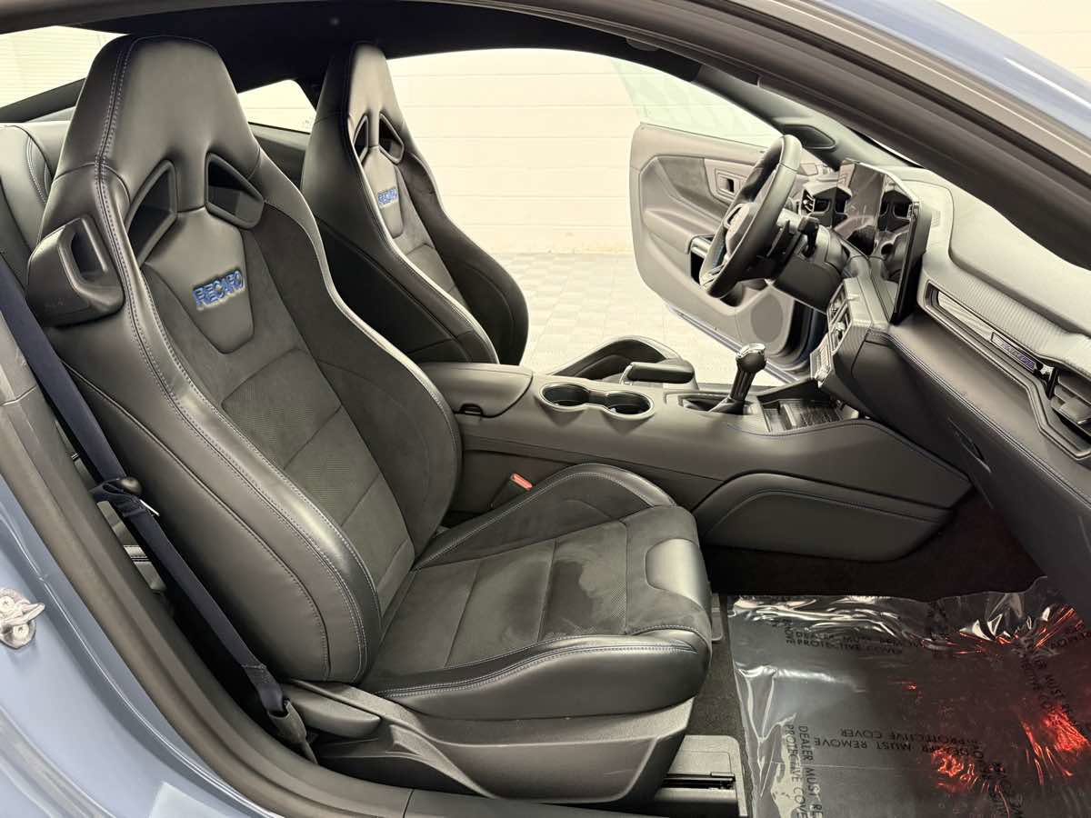 Used 2024 Ford Mustang Dark Horse image 21