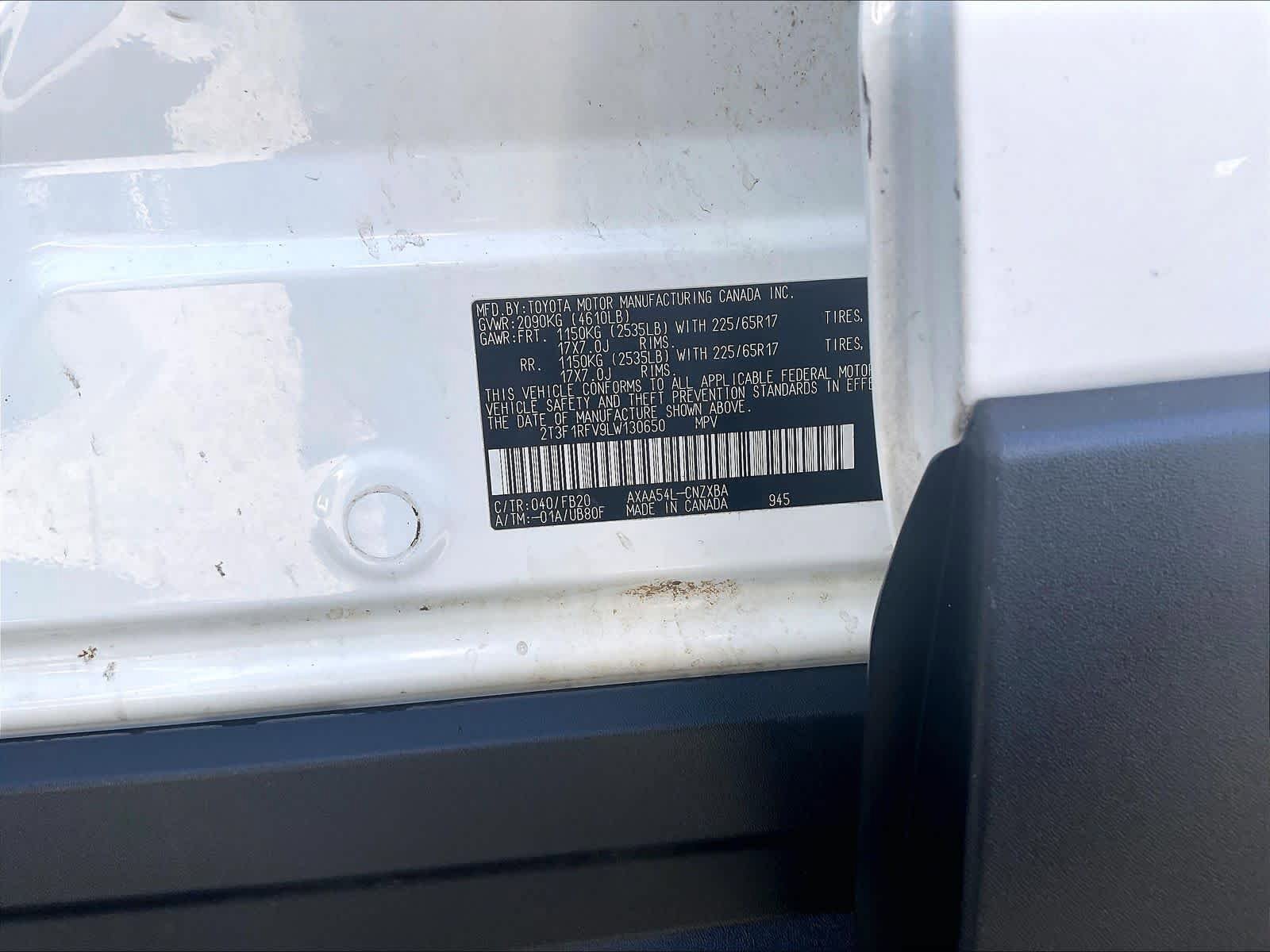 Used 2020 Toyota RAV4 LE w/ All Weather Liner Package image 33