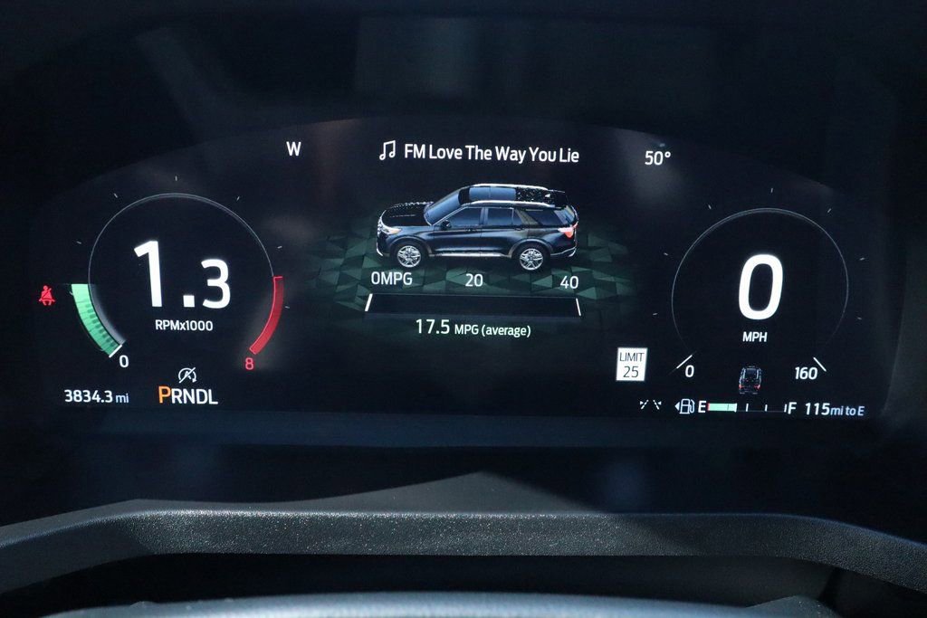 New 2026 Ford Explorer ST-Line w/ ST-Line Street Pack image 3