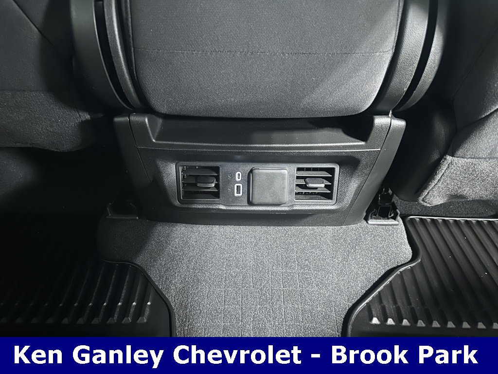 Certified 2025 Chevrolet Silverado 1500 LT image 19