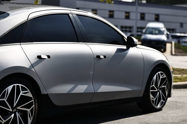 Used 2023 Hyundai Ioniq 6 SEL RWD image 7