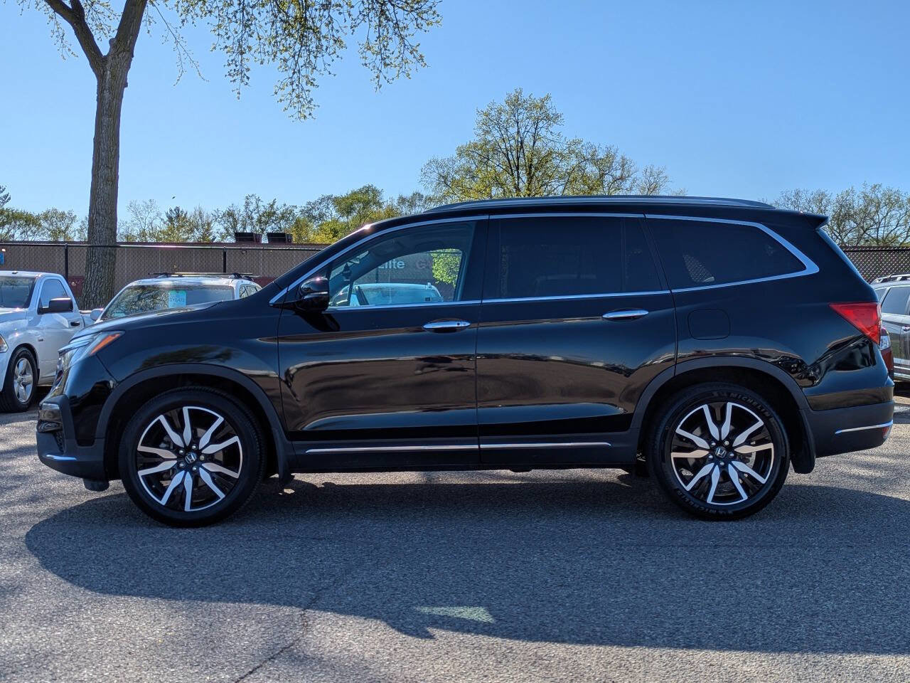 Used 2022 Honda Pilot Touring image 6