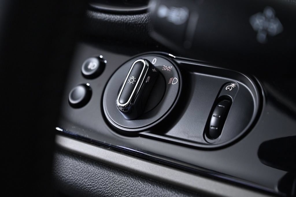 Certified 2024 MINI Cooper Countryman S FWD image 21