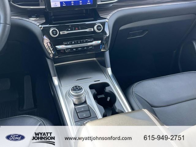 Certified 2023 Ford Explorer Limited w/ Equipment Group 301A image 15