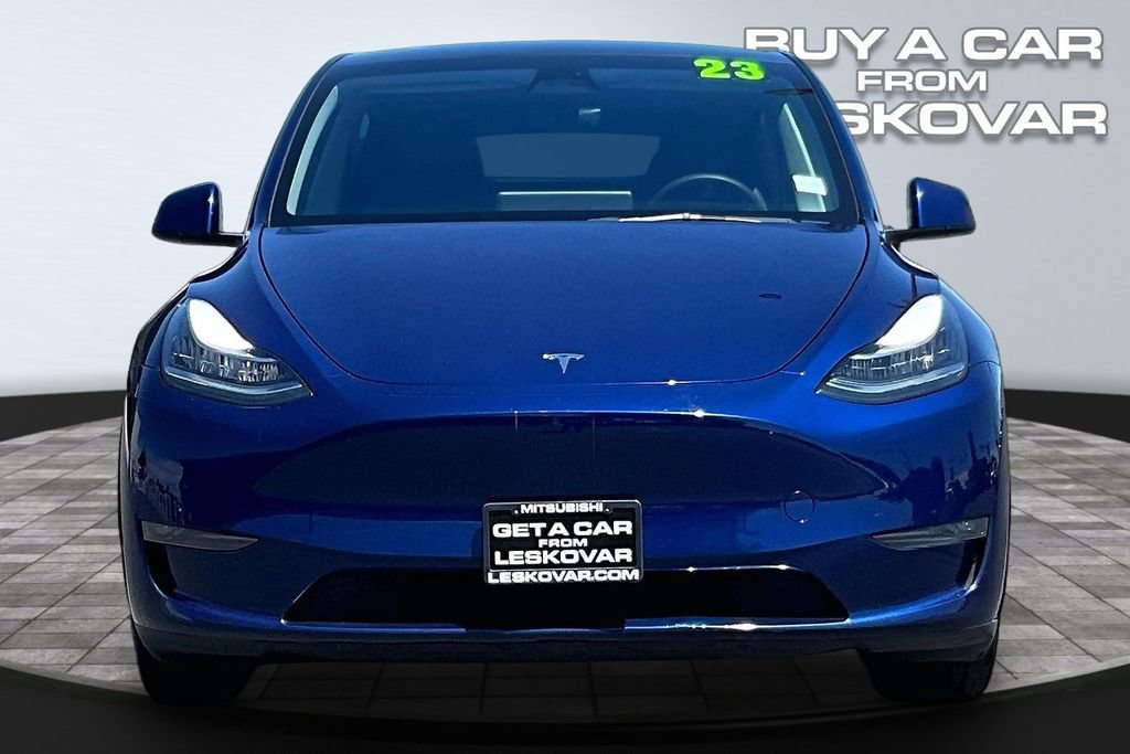 Used 2023 Tesla Model Y Long Range AWD/4WD image 3