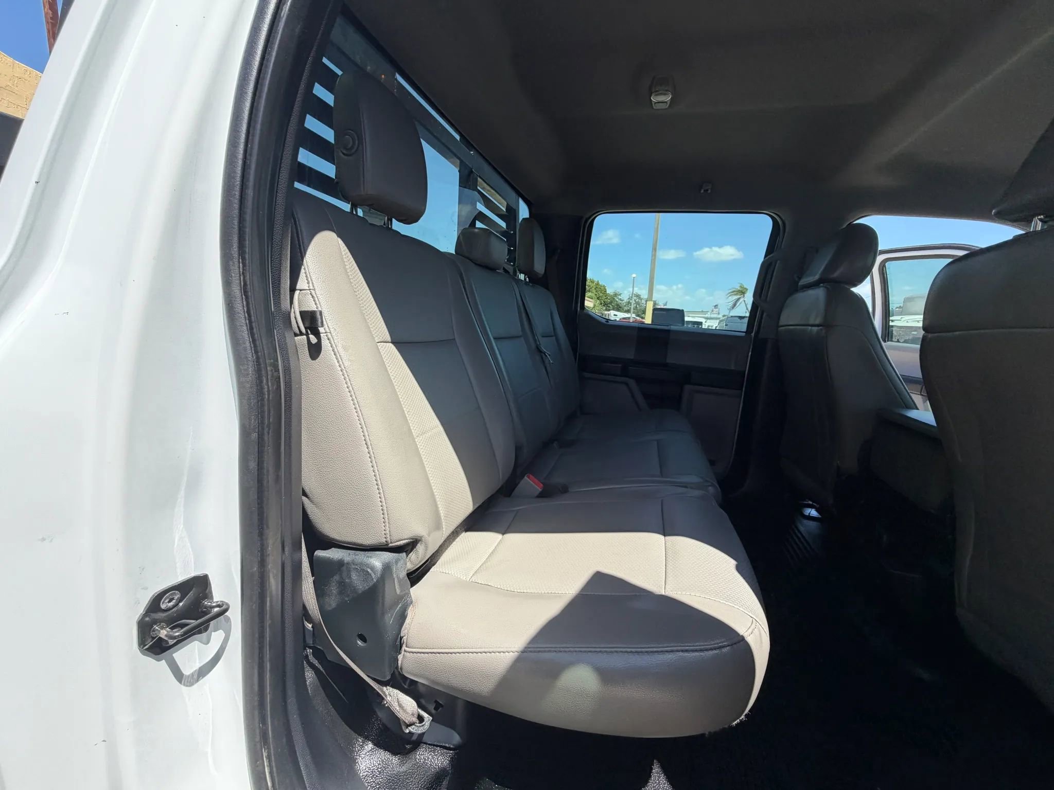 Used 2017 Ford F350 XL w/ Power Equipment Group AWD/4WD image 19