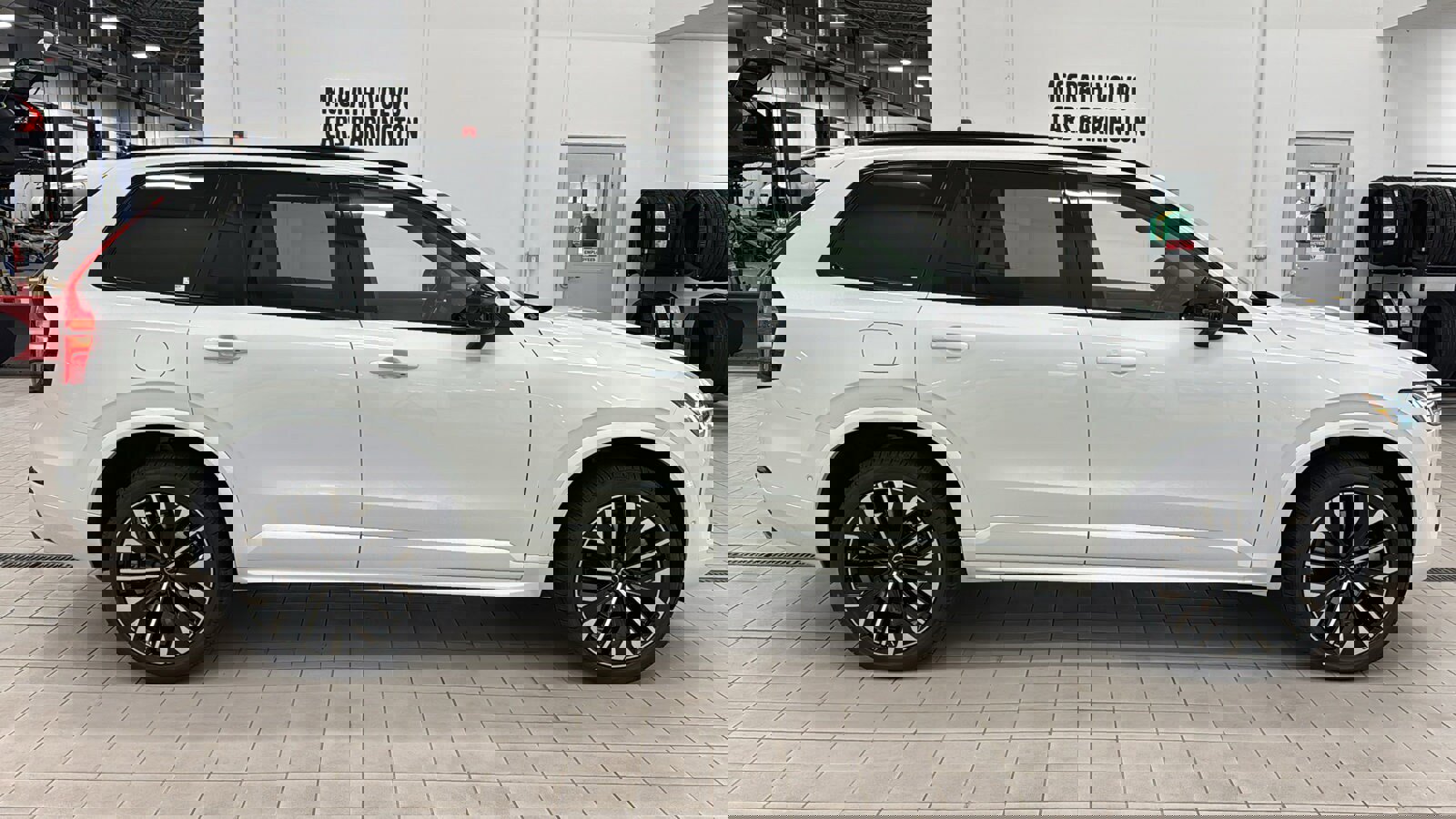 New 2026 Volvo XC90 B6 Ultra w/ Protection Package Premier image 4