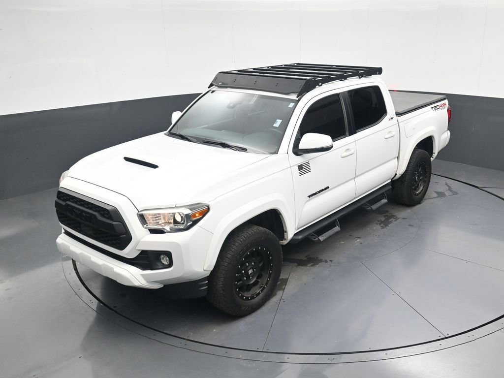 Used 2018 Toyota Tacoma TRD Sport image 31