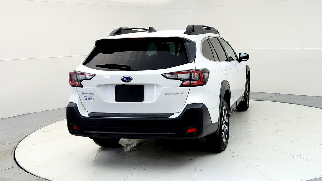 Used 2024 Subaru Outback Premium AWD/4WD image 5