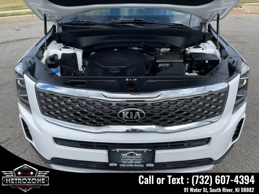 Used 2021 Kia Telluride LX AWD/4WD image 18