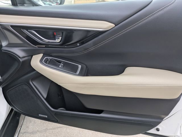 Used 2020 Subaru Outback Limited image 32
