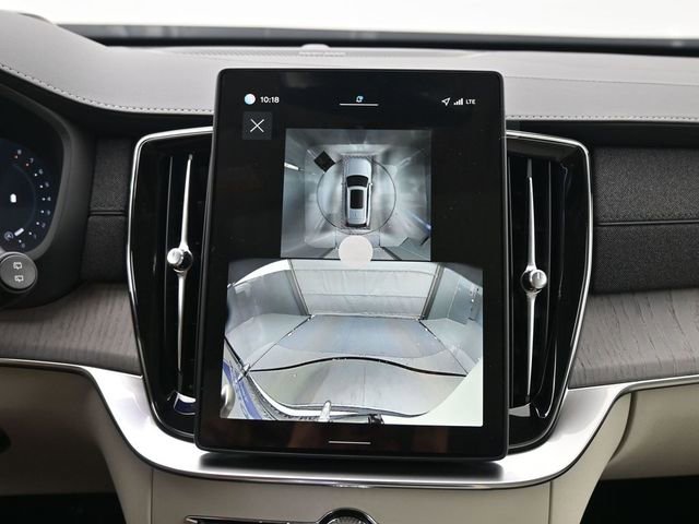 New 2026 Volvo XC90 B6 Ultra w/ Protection Package image 22