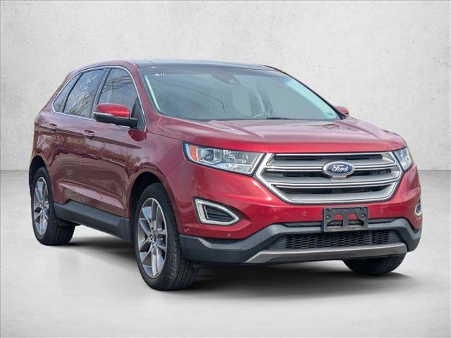 Used 2017 Ford Edge Titanium w/ Equipment Group 302A image 3
