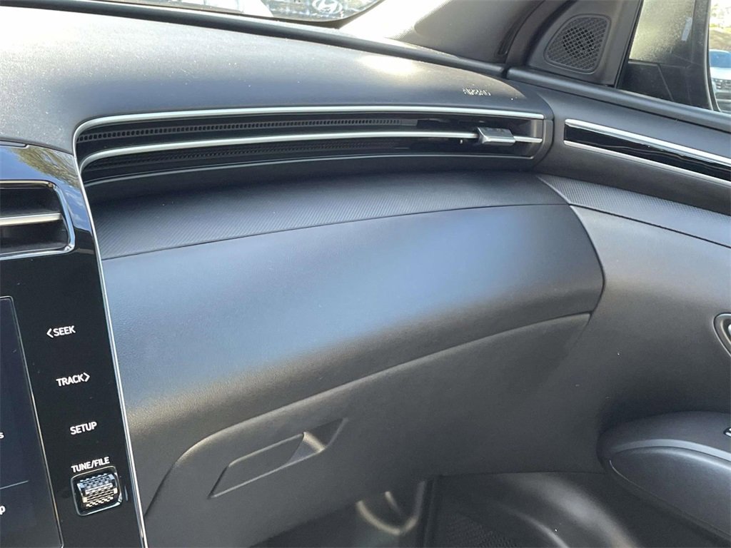 Certified 2024 Hyundai Santa Cruz SEL image 30